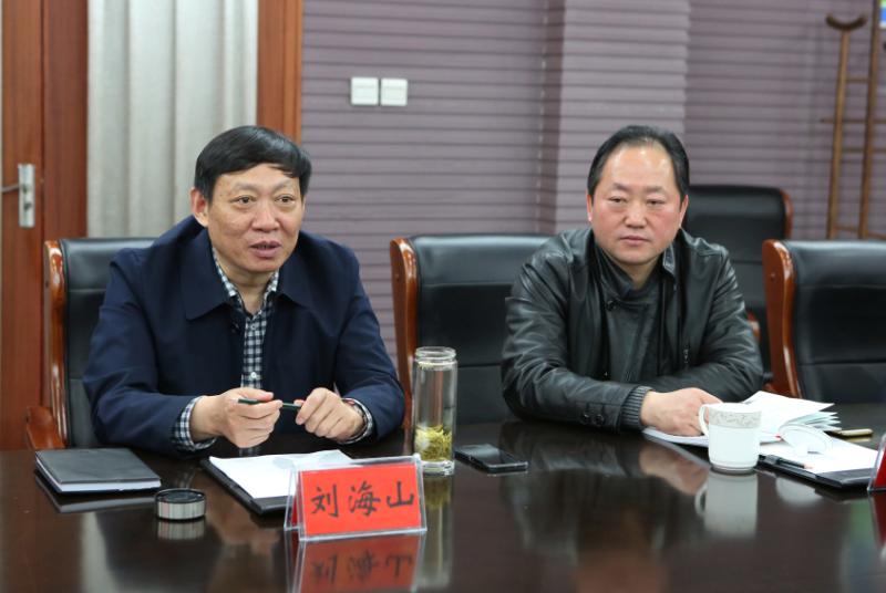 5ad316bf5ef10.jpg 2.jpg